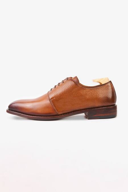 Whitemuds_Tan Crosby Milled Derby Shoes _Online_at_Aza_Fashions