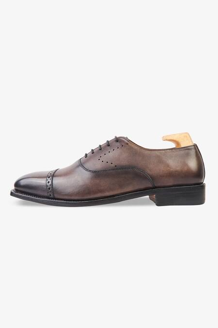 Buy_Whitemuds_Brown Bray Oxfords _Online_at_Aza_Fashions