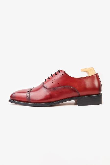 Buy_Whitemuds_Burgundy Bray Oxfords _Online_at_Aza_Fashions