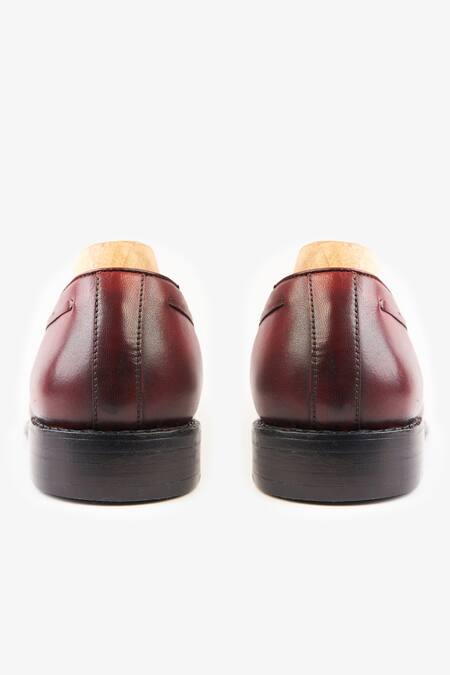 Shop_Whitemuds_Burgundy Buckles Adam Slip Ons _Online_at_Aza_Fashions