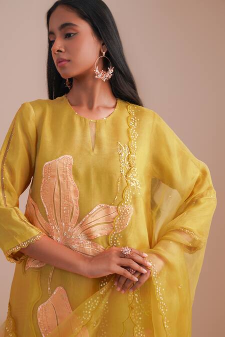 Shop_One Not Two_Yellow Silk Organza Sequins Scalloped Embroidered Dupatta _Online_at_Aza_Fashions