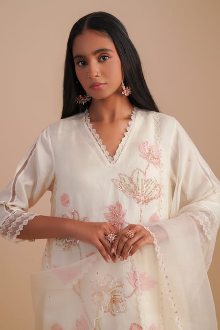 Buy_One Not Two_White Silk Organza Sequins, Embroidery Floral Dupatta _Online_at_Aza_Fashions
