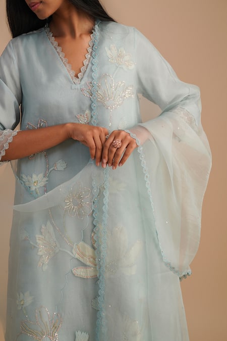 Buy One Not Two Blue Silk Organza Sequins Floral Lace Embroidered Dupatta Online at Aza Fashions Buy_One Not Two_Blue Silk Organza Sequins Floral Lace Embroidered Dupatta _Online_at_Aza_Fashions