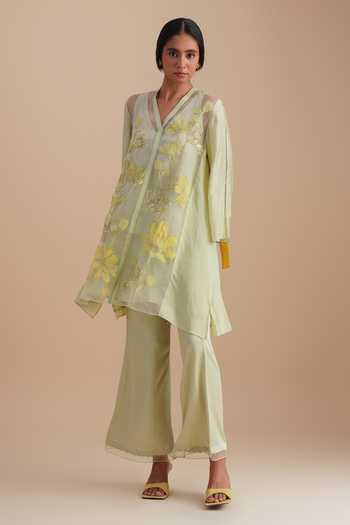 Shop One Not Two Green Silk Organza, Satin Sequins, Beads V-neck Floral Applique Kurta Set Online at Aza Fashions Shop_One Not Two_Green Silk Organza, Satin Sequins, Beads V-neck Floral Applique Kurta Set _Online_at_Aza_Fashions