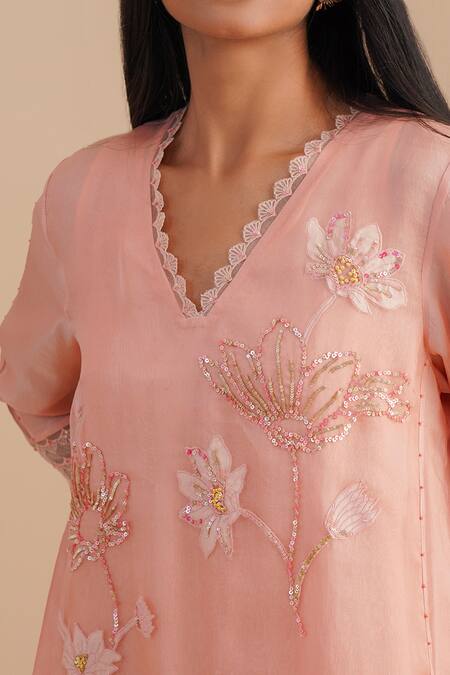One Not Two_Pink Silk, Organza Sequins, Beads V-neck Floral Applique Kurta Set _at_Aza_Fashions