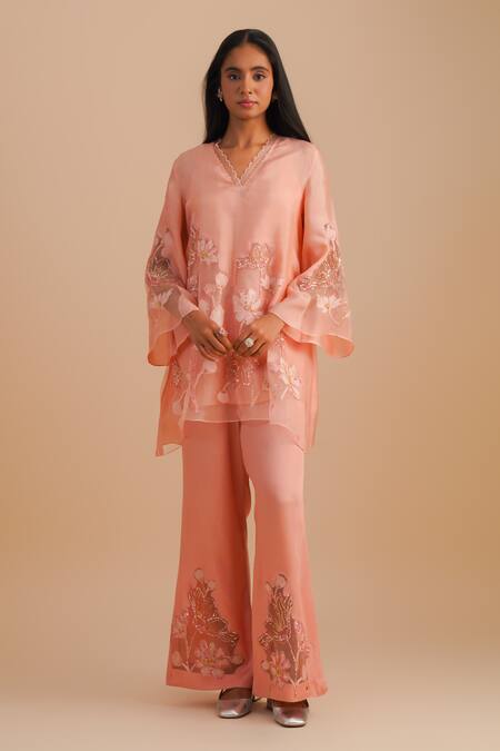 One Not Two Pink Silk, Organza, Satin Embroidery, Sequins V-neck Floral Applique Kurta Set Online at Aza Fashions One Not Two_Pink Silk, Organza, Satin Embroidery, Sequins V-neck Floral Applique Kurta Set _Online_at_Aza_Fashions