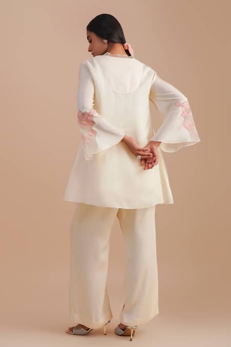 Shop One Not Two Off White Silk, Organza, Satin Embroidery, Sequins, Applique Floral Kurta Set at Aza Fashions Shop_One Not Two_Off White Silk, Organza, Satin Embroidery, Sequins, Applique Floral Kurta Set _at_Aza_Fashions