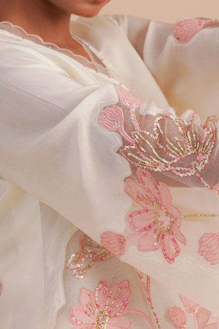 One Not Two Off White Silk, Organza, Satin Embroidery, Sequins, Applique Floral Kurta Set at Aza Fashions One Not Two_Off White Silk, Organza, Satin Embroidery, Sequins, Applique Floral Kurta Set _at_Aza_Fashions