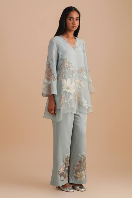 Shop_One Not Two_Blue Silk, Organza, Satin Sequins, Embroidery V-neck Floral Applique Kurta Set _Online_at_Aza_Fashions