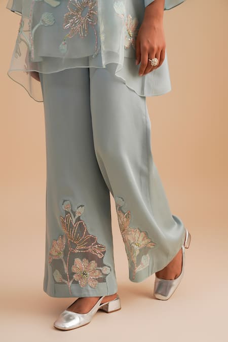 Buy_One Not Two_Blue Silk, Organza, Satin Sequins, Embroidery V-neck Floral Applique Kurta Set 