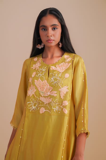 Shop_One Not Two_Yellow Silk, Organza, Crepe Sequins, Beads Keyhole Floral Applique Kurta Set 