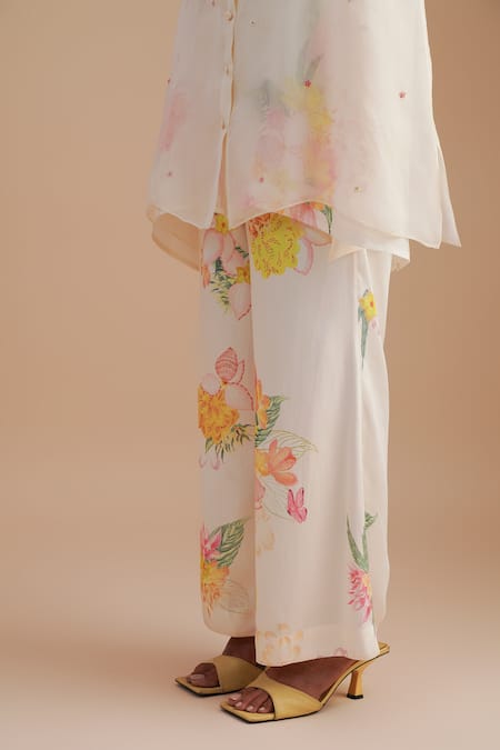 Buy_One Not Two_White Silk, Organza, Satin Embroidery, Sequins Floral Applique Kurta Set _Online_at_Aza_Fashions