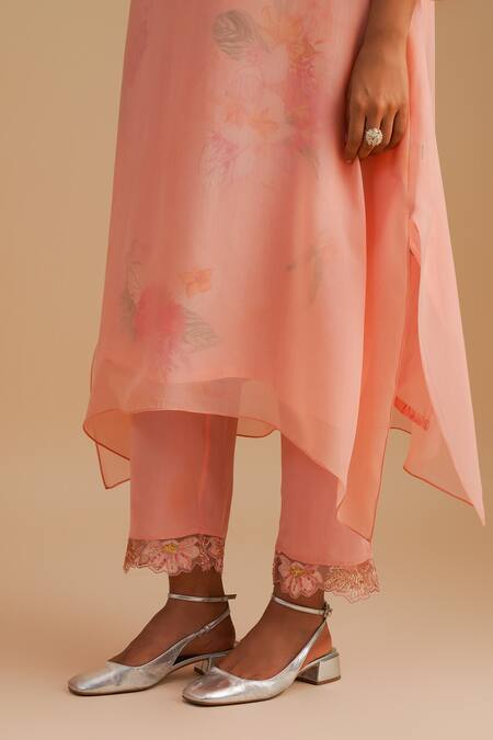 Shop One Not Two Pink Silk Organza, Viscose, Crepe Applique, Sequins V-neck Floral Kurta Set Online at Aza Fashions Shop_One Not Two_Pink Silk Organza, Viscose, Crepe Applique, Sequins V-neck Floral Kurta Set _Online_at_Aza_Fashions