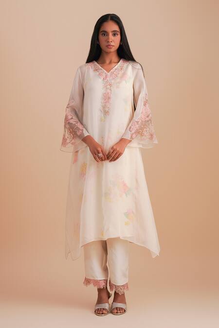 One Not Two White Silk Organza, Crepe Applique, Sequins V-neck Floral Kurta Set Online at Aza Fashions One Not Two_White Silk Organza, Crepe Applique, Sequins V-neck Floral Kurta Set _Online_at_Aza_Fashions
