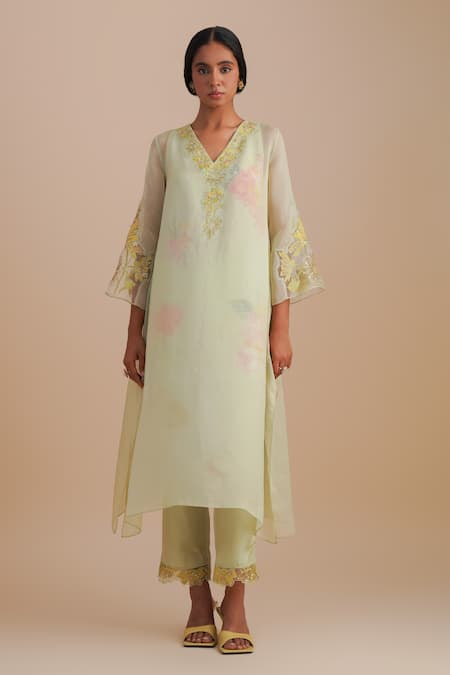 Buy One Not Two Green Silk Organza, Crepe Applique, Sequins V-neck Floral Kurta Set Online at Aza Fashions Buy_One Not Two_Green Silk Organza, Crepe Applique, Sequins V-neck Floral Kurta Set _Online_at_Aza_Fashions