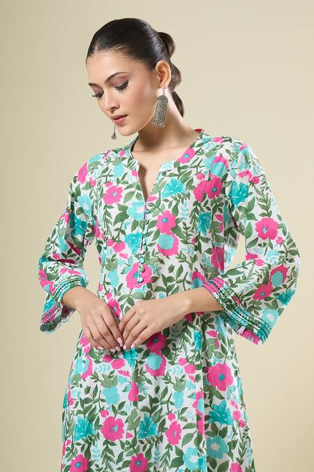 Shop Samyukta Singhania Pink Cotton Split V-neck Floral Print Kurta And Pant Set Online at Aza Fashions Shop_Samyukta Singhania_Pink Cotton Split V-neck Floral Print Kurta And Pant Set_Online_at_Aza_Fashions