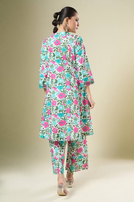 Shop Samyukta Singhania Pink Cotton Split V-neck Floral Print Kurta And Pant Set at Aza Fashions Shop_Samyukta Singhania_Pink Cotton Split V-neck Floral Print Kurta And Pant Set_at_Aza_Fashions