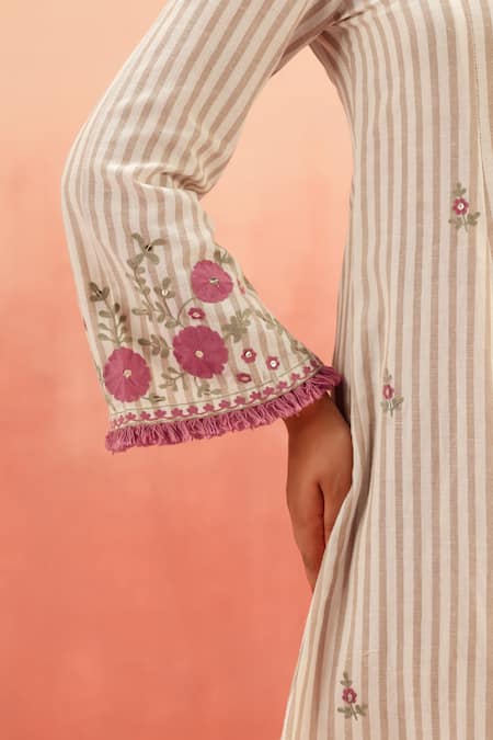 Dohr India Beige Embroidery, Sequins V-neck Striped Kurta Pant Dupatta Set at Aza Fashions Dohr India_Beige Embroidery, Sequins V-neck Striped Kurta Pant Dupatta Set _at_Aza_Fashions