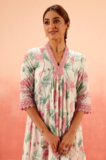 Dohr India Multi Color Lace, Embroidery Split V-neck Floral Print Kurta Pant Dupatta Set at Aza Fashions Dohr India_Multi Color Lace, Embroidery Split V-neck Floral Print Kurta Pant Dupatta Set _at_Aza_Fashions