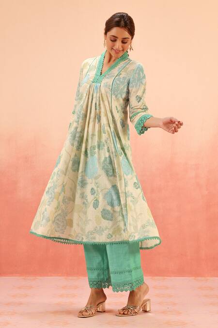 Dohr India Green Lace V-neck Floral Print Kurta Set Online at Aza Fashions Dohr India_Green Lace V-neck Floral Print Kurta Set _Online_at_Aza_Fashions