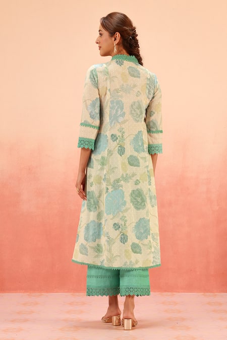 Shop Dohr India Green Lace V-neck Floral Print Kurta Set at Aza Fashions Shop_Dohr India_Green Lace V-neck Floral Print Kurta Set _at_Aza_Fashions