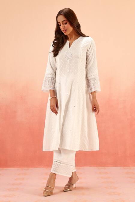 Shop Dohr India White Jacquard, Cotton, Organza Zari, Sequins Split Kurta Pant Dupatta Set Online at Aza Fashions Shop_Dohr India_White Jacquard, Cotton, Organza Zari, Sequins Split Kurta Pant Dupatta Set _Online_at_Aza_Fashions