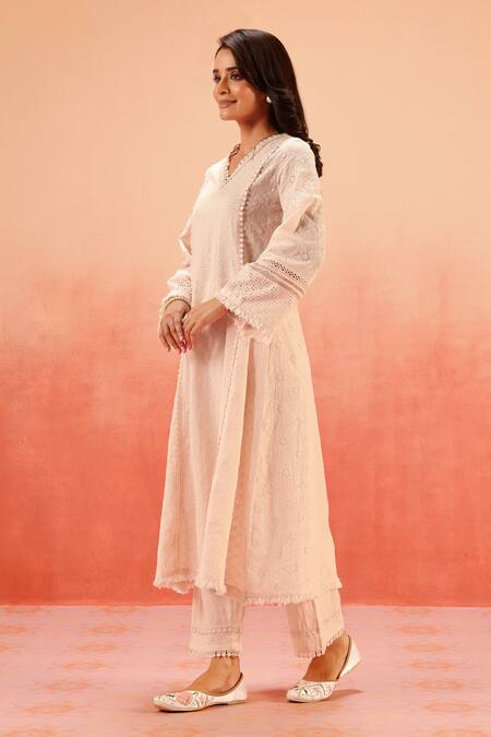 Buy_Dohr India_Pink Organza Sequins, Embroidery V-neck Light Kurta Pant Dupatta Set _Online_at_Aza_Fashions