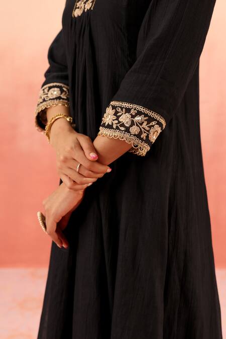 Dohr India_Black Cotton, Silk, Modal, Viscose Embroidery V-neck Kurta Pant Dupatta Set _Online_at_Aza_Fashions