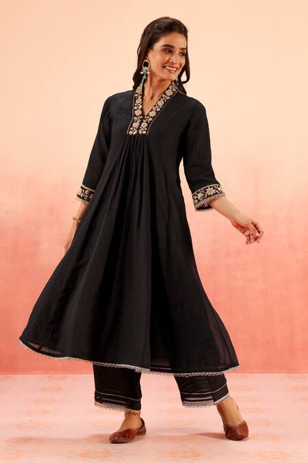 Shop_Dohr India_Black Cotton, Silk, Modal, Viscose Embroidery V-neck Kurta Pant Dupatta Set _Online_at_Aza_Fashions