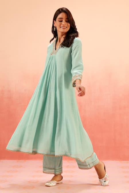 Dohr India_Turquoise Cotton, Silk, Modal, Viscose Embroidery V-neck Kurta Pant Set _at_Aza_Fashions