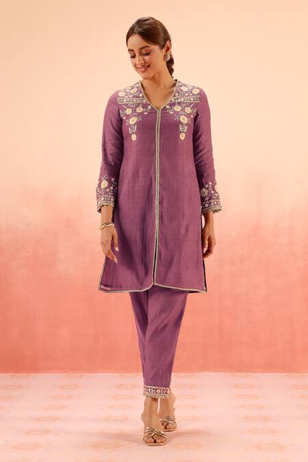 Buy Dohr India Purple Cotton, Silk Embroidery V-neck Kurta Pant Set Online at Aza Fashions Buy_Dohr India_Purple Cotton, Silk Embroidery V-neck Kurta Pant Set _Online_at_Aza_Fashions