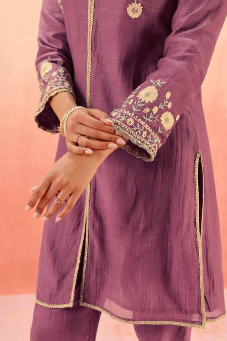 Shop Dohr India Purple Cotton, Silk Embroidery V-neck Kurta Pant Set Online at Aza Fashions Shop_Dohr India_Purple Cotton, Silk Embroidery V-neck Kurta Pant Set _Online_at_Aza_Fashions