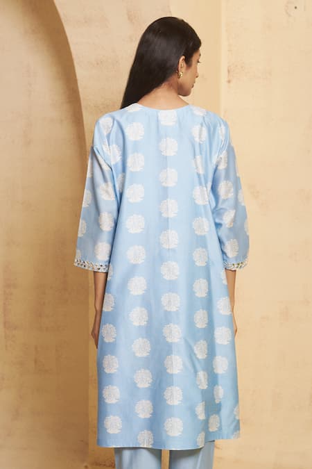 Thetaa Hand Embroidered Marori Work Kurta & Pant 