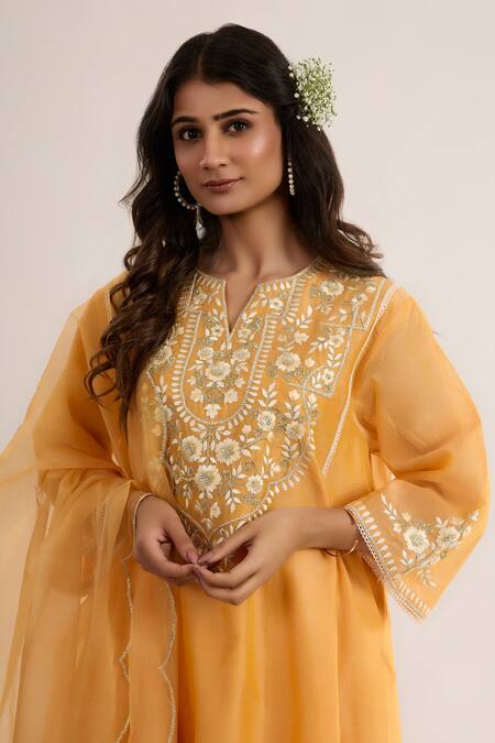 Shop saina kapoor Orange Chanderi, Satin, Organza Embroidery Round Neck Peachy Kurta Set Online at Aza Fashions Shop_saina kapoor_Orange Chanderi, Satin, Organza Embroidery Round Neck Peachy Kurta Set _Online_at_Aza_Fashions
