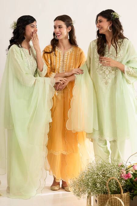 Buy saina kapoor Mint Chanderi, Satin, Organza Embroidery Split V-neck Green Kurta Set Buy_saina kapoor_Mint Chanderi, Satin, Organza Embroidery Split V-neck Green Kurta Set