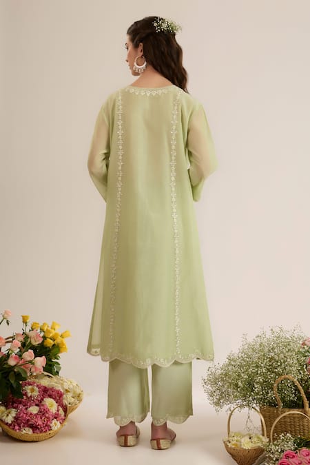 Shop saina kapoor Mint Chanderi, Organza Embroidery, Lace Split V-neck Green Kurta Set at Aza Fashions Shop_saina kapoor_Mint Chanderi, Organza Embroidery, Lace Split V-neck Green Kurta Set _at_Aza_Fashions