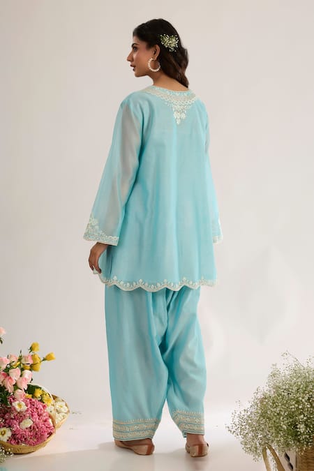 Shop saina kapoor Blue Chanderi, Organza Embroidery Keyhole Neck Powder Kurta Set at Aza Fashions Shop_saina kapoor_Blue Chanderi, Organza Embroidery Keyhole Neck Powder Kurta Set _at_Aza_Fashions