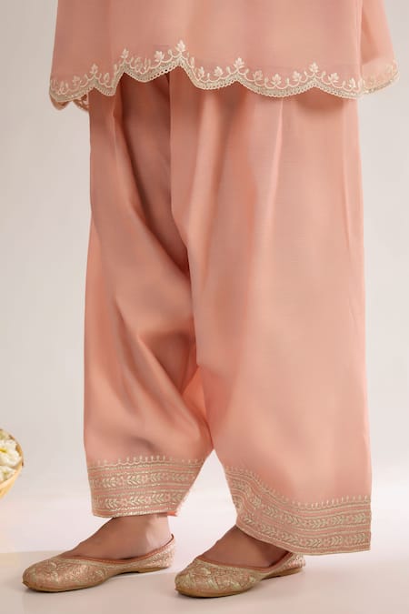 Buy saina kapoor Blush Chanderi, Organza Embroidery Keyhole Neck Pink Kurta Set Online at Aza Fashions Buy_saina kapoor_Blush Chanderi, Organza Embroidery Keyhole Neck Pink Kurta Set _Online_at_Aza_Fashions