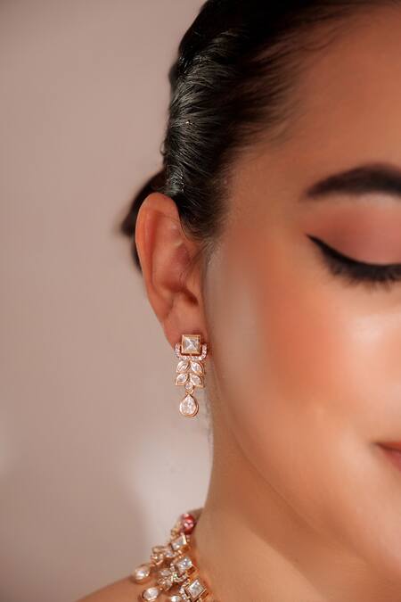 Buy Zevar By Geeta Gold Plated Finish Kundan Polki Necklace Set Online at Aza Fashions Buy_Zevar By Geeta_Gold Plated Finish Kundan Polki Necklace Set _Online_at_Aza_Fashions