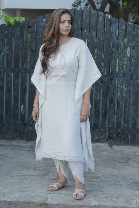 Gothilo Beige Linen Round Neck Natural Kaftan And Dhoti Pant Set 