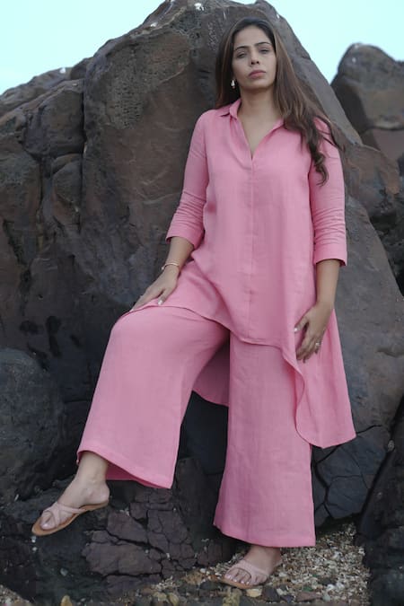 Buy_Gothilo_Pink Linen Collared Salmon High-low Kurta And Palazzo Set _Online_at_Aza_Fashions