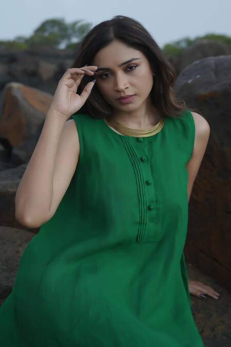 Gothilo_Green Linen Round Neck Kurta And Palazzo Set _at_Aza_Fashions