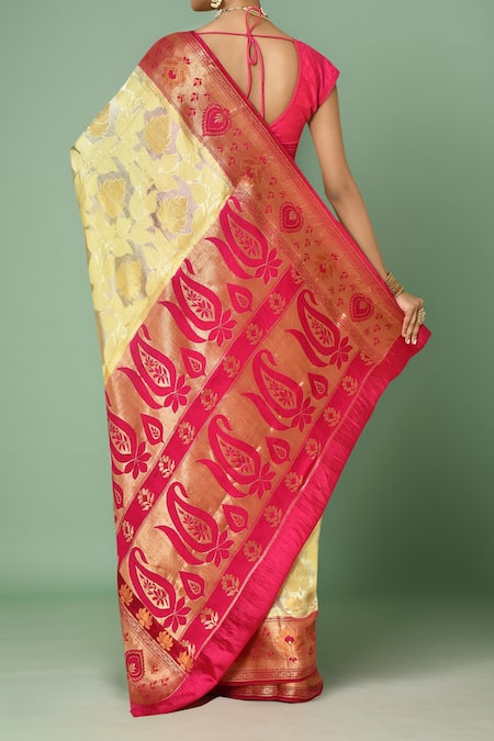 Samyukta Singhania Colorblock Saree With Running Blouse 