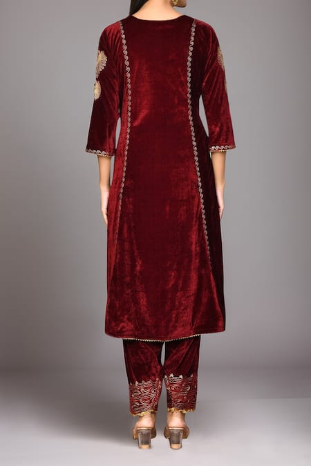 Samyukta Singhania Velvet Embroidered Kurta & Palazzo Set 