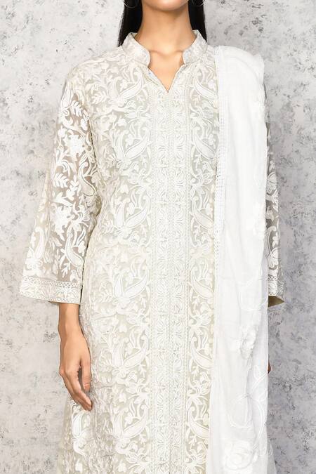Shop Samyukta Singhania Cream Georgette Embroidery Mandarin Collar Floral Kurta Set Online at Aza Fashions Shop_Samyukta Singhania_Cream Georgette Embroidery Mandarin Collar Floral Kurta Set_Online_at_Aza_Fashions
