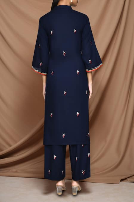 Naintara Bajaj Buttercup Flora Embroidered Kurta With Pant 