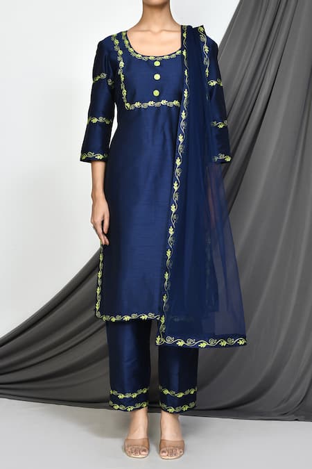 Buy_Samyukta Singhania_Blue Silk, Net Embroidery Round Neck Aari Floral Vine Work Kurta Pant Set _Online_at_Aza_Fashions