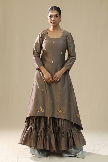 Arpita Sulakshana_Brown Chanderi Silk Gota Patti Round Neck Mocha Suit Set _Online_at_Aza_Fashions
