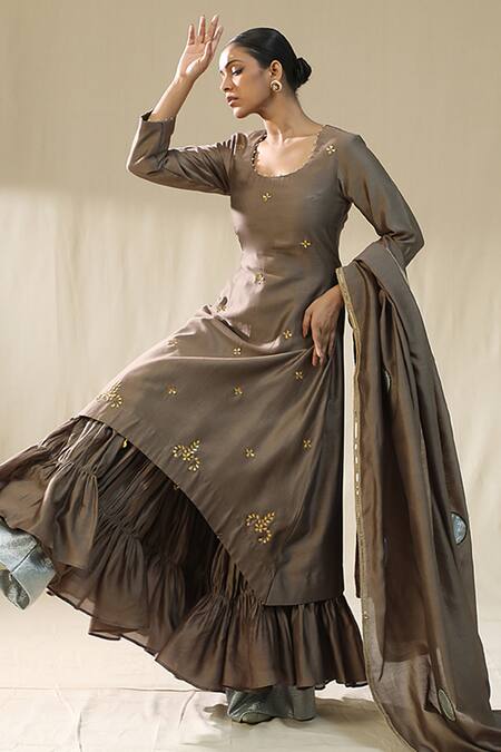 Arpita Sulakshana_Brown Chanderi Silk Gota Patti Round Neck Mocha Suit Set _at_Aza_Fashions