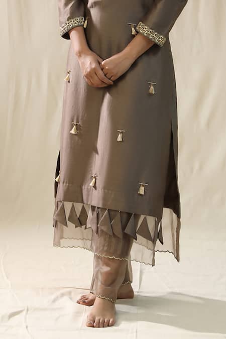 Buy_Arpita Sulakshana_Brown Chanderi Silk Tassels, Embroidery Round Baghi Mocha Signature Suit Set _Online_at_Aza_Fashions